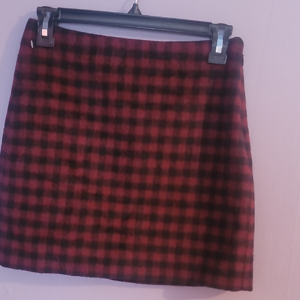 Red and Black Mini Pencil Skirt for Casual Wear